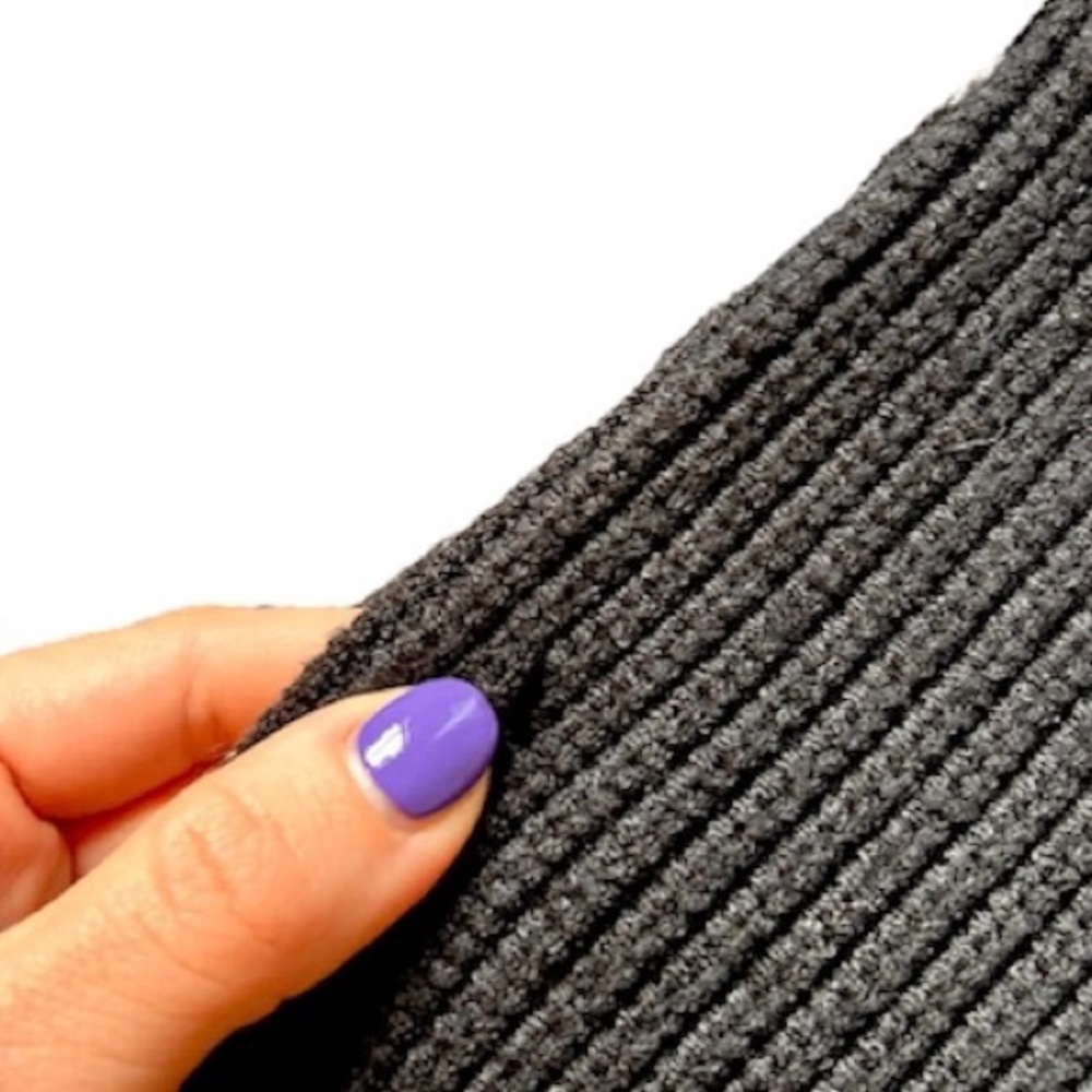 Buttermelon Color Block Mock Turtleneck Sweater, Black and Oat, Sz. S - Picture 7 of 10